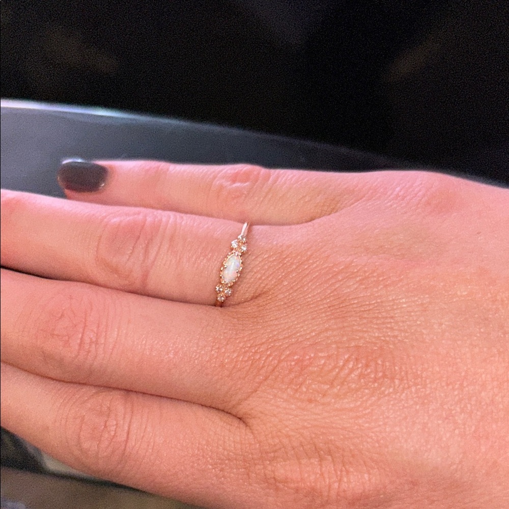Elegant Opal and rose Gold Women's Ring